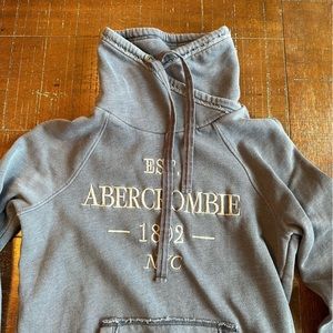 Abercrombie Sweatshirt